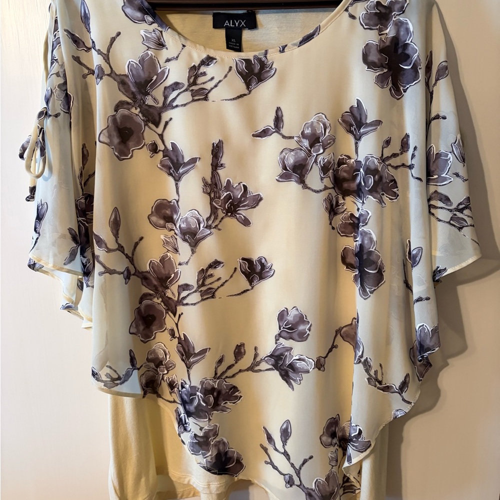Alyx Women's Blouse - Cream and Gray Floral